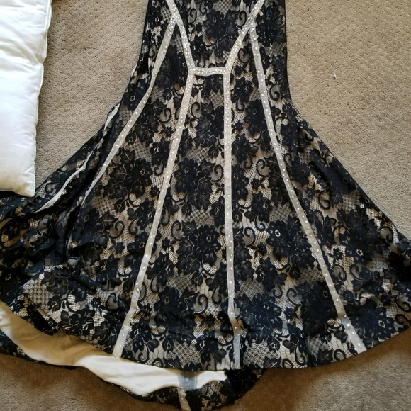 Prom dress! - Picture 4 of 4